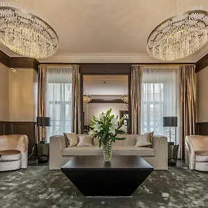 St Palace Hotel VNO