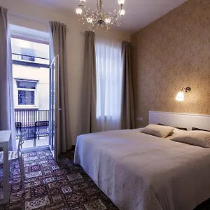 Real House 3*
