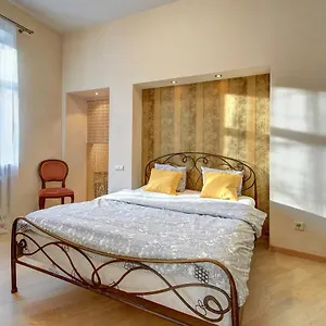 Romantic Center In Old Town Apartment *