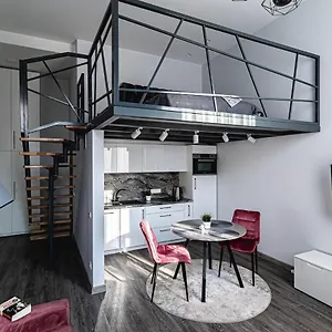 Familia Apartment *