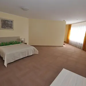 Motel Paradise
