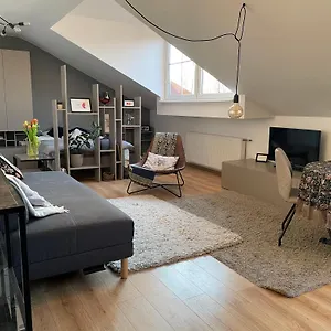 Apartment Bright&stylish, Self Check-in, Centrally Located *