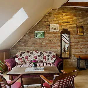Nocleg ze śniadaniem Bernardinu House 2*