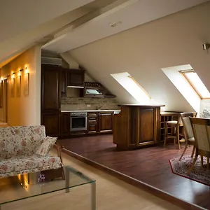 Mesiniu Street Apartment *