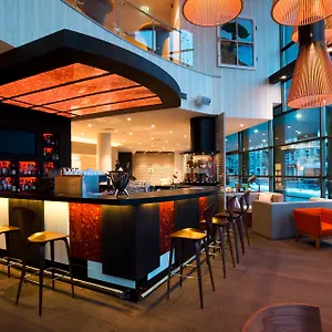 By Ihg