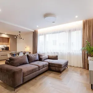 3 Bedroom Apart/24h Self Check In/free Parking/up To 6 People/ Apartment Vilnius