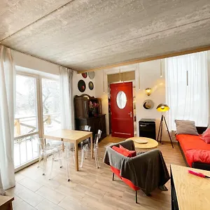 Matilda's Lovely 2-bedroom House Vilnius