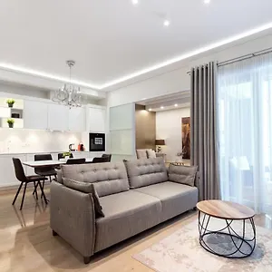 Prestigious 2 Bedr Ap In Old Town By Reside Baltic Vilnius