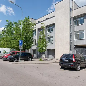 Apartment Lovely With Great Location No 1 By Urban Rent *