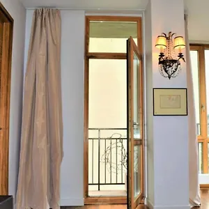 Spacious With The Terrace Apartment