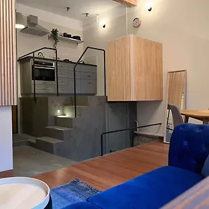 Classy Place In Center For Two *