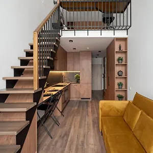 Modern Loft With Free Parking *