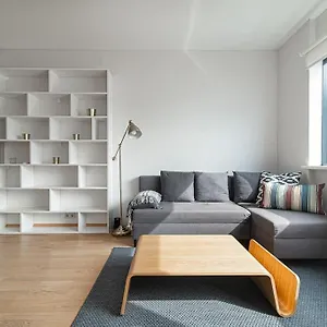 Comfortable Center By Urban Rent Apartment *