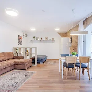 Cosy In Old Town By Urban Rent Apartment Vilnius