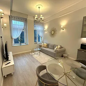 Apartamentai Bazilijonai Apartment *