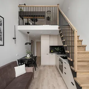 Apartment Loft 61 With Free Parking