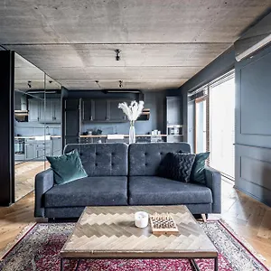 Center Panoramic Penthouse With Rooftop Terrace - Self Check-in