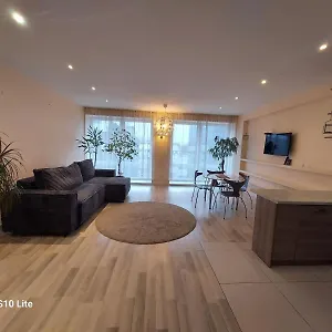 Four Room's Apartment