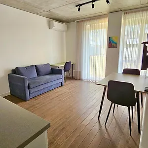 Apartment Zhouse Apartamentai Netoli Pc Akropolis
