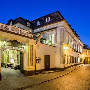 Shakespeare Boutique