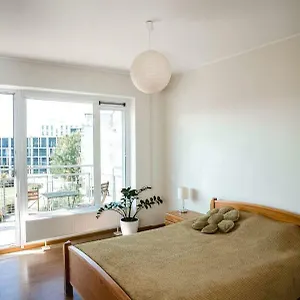 Apartment New Very Close To The Centre *