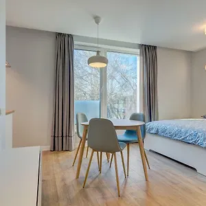 Center 10b Apartment