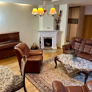 Vingis Park With 2 Bedrooms & Free Parking * Vilnius